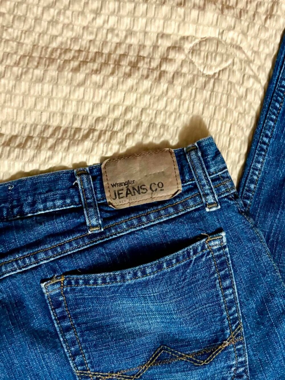 Wrangler Relaxed Boot Jeans Men’s 34x32 Classic Fit Blue Denim